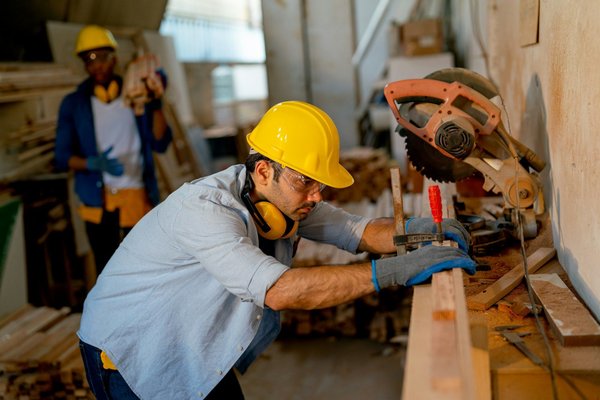 Menuiserie libourne : solutions sur mesure pour vos projets